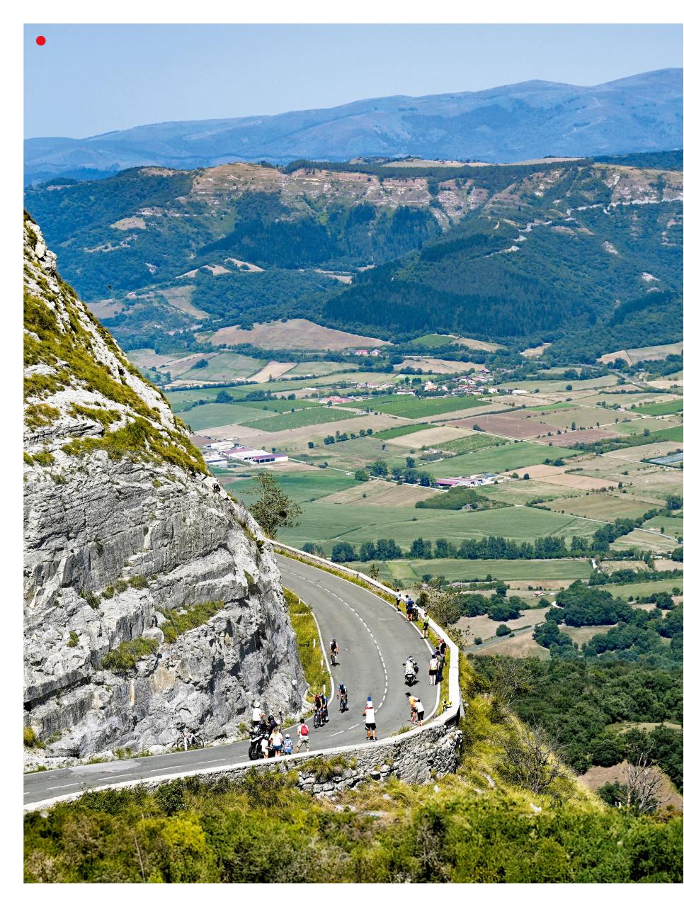 Cycling Weekly Preview Pages