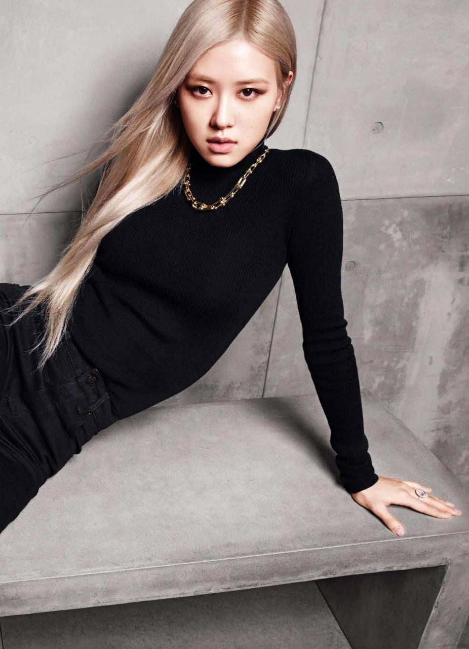 Marie Claire Australia Preview Pages