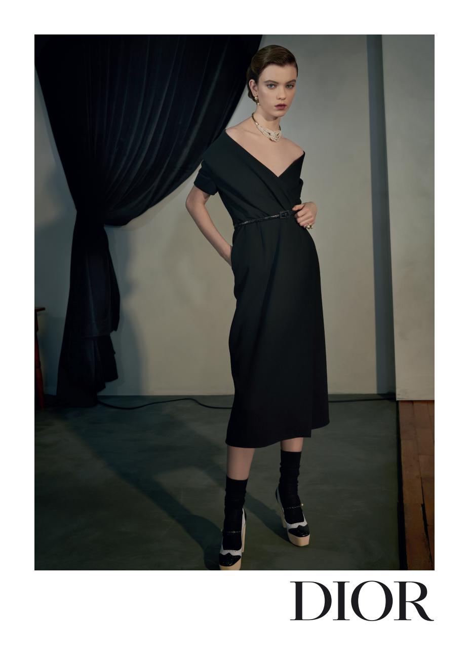 Marie Claire Australia Preview Pages