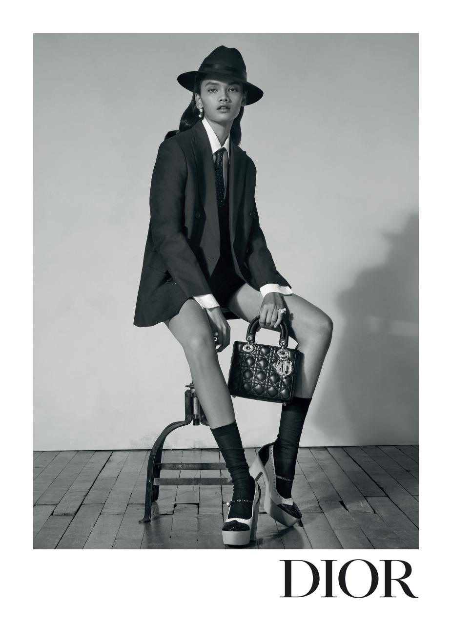 Marie Claire Australia Preview Pages