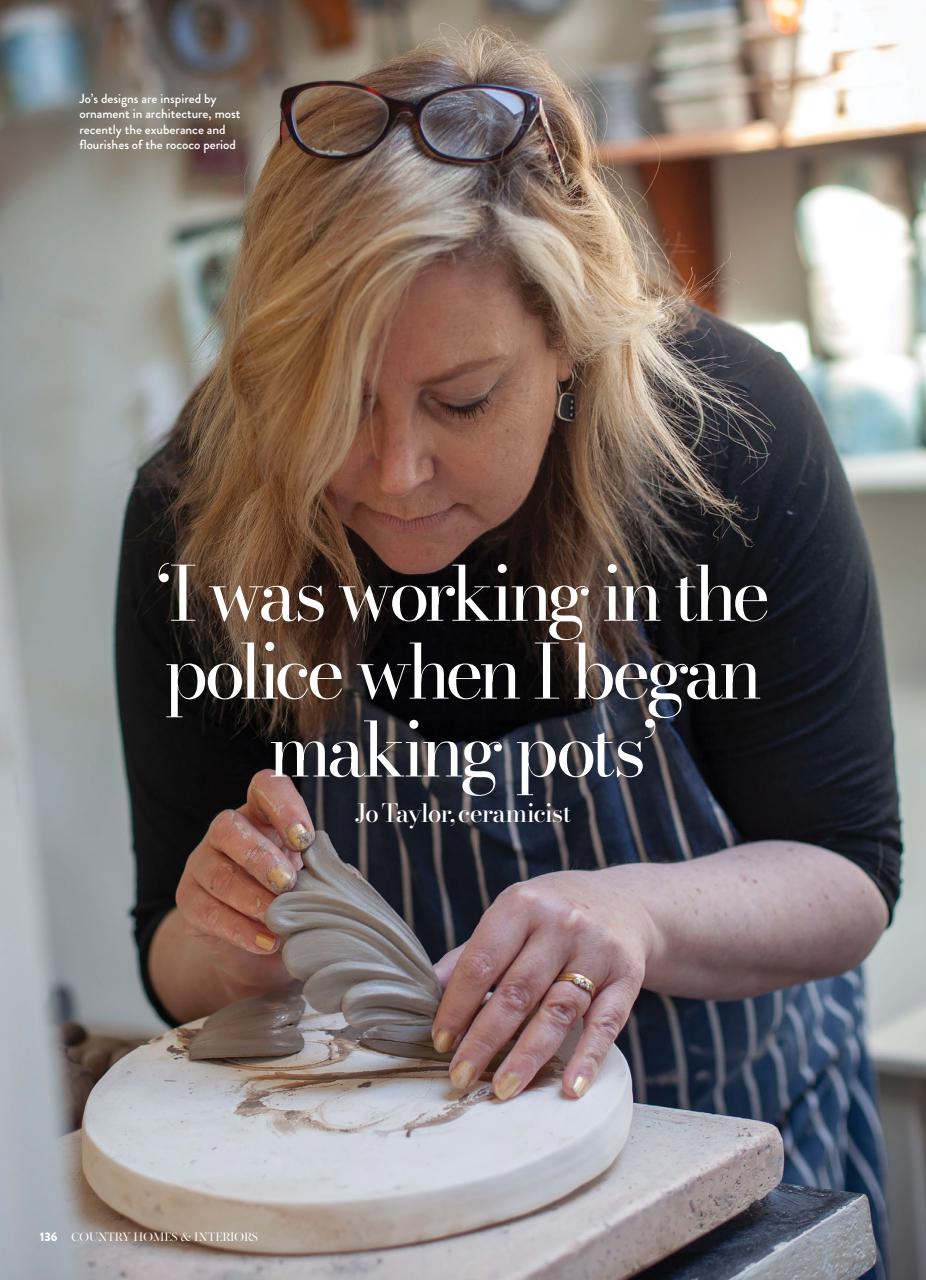 Country Homes & Interiors Preview Pages