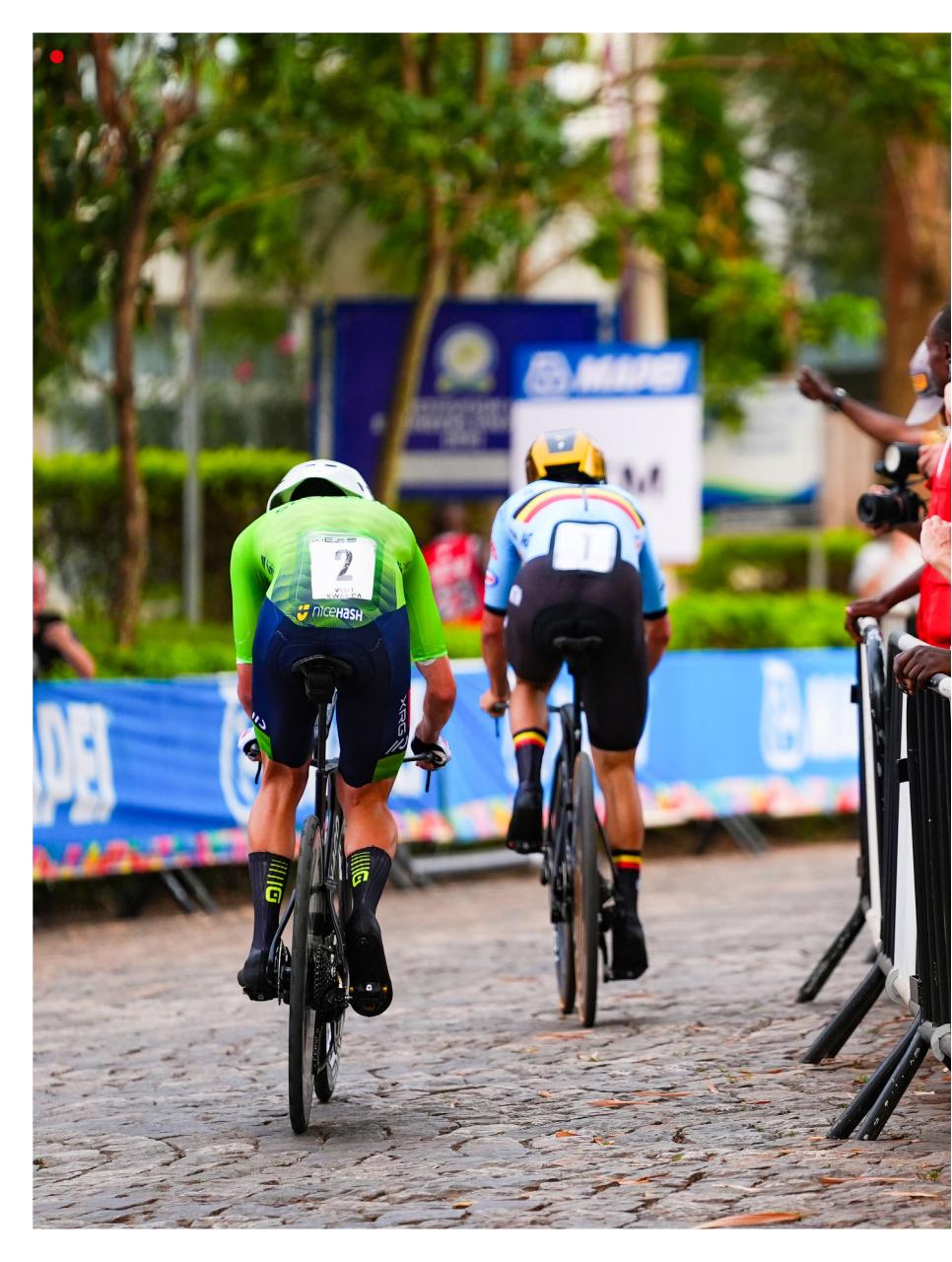 Cycling Weekly Preview Pages