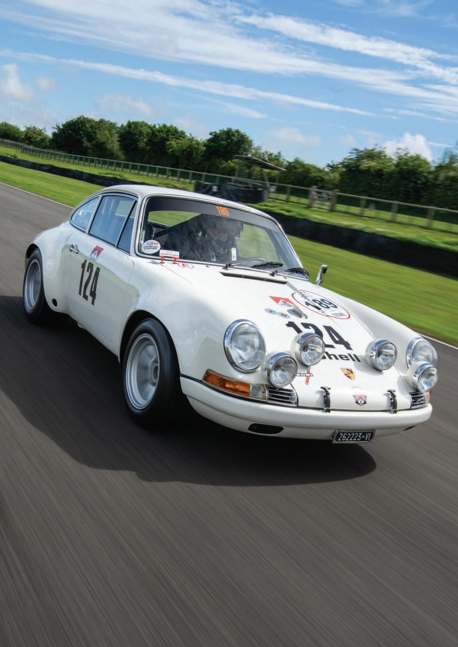 911 & Porsche World Preview Pages