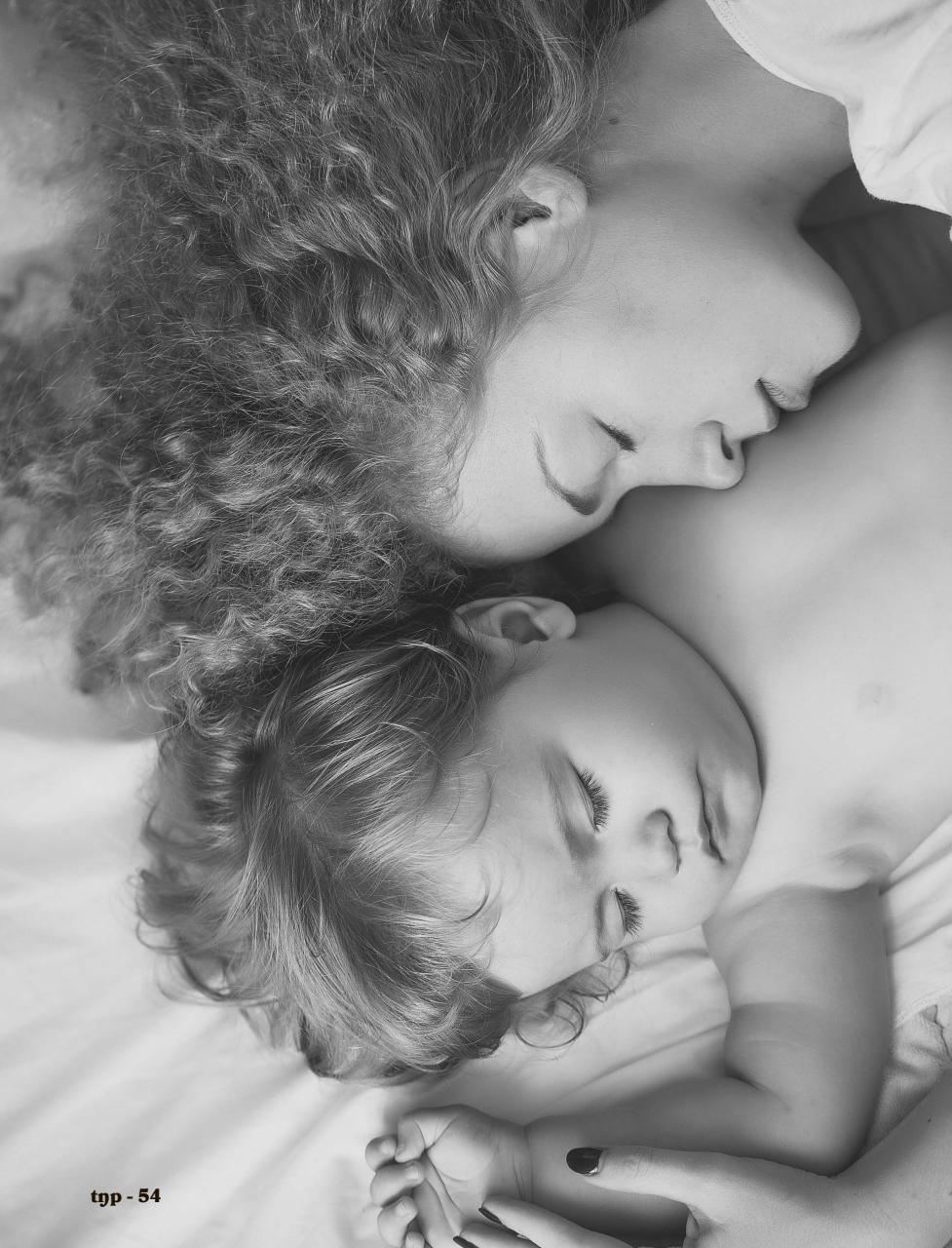 The Natural Parent Magazine Preview Pages