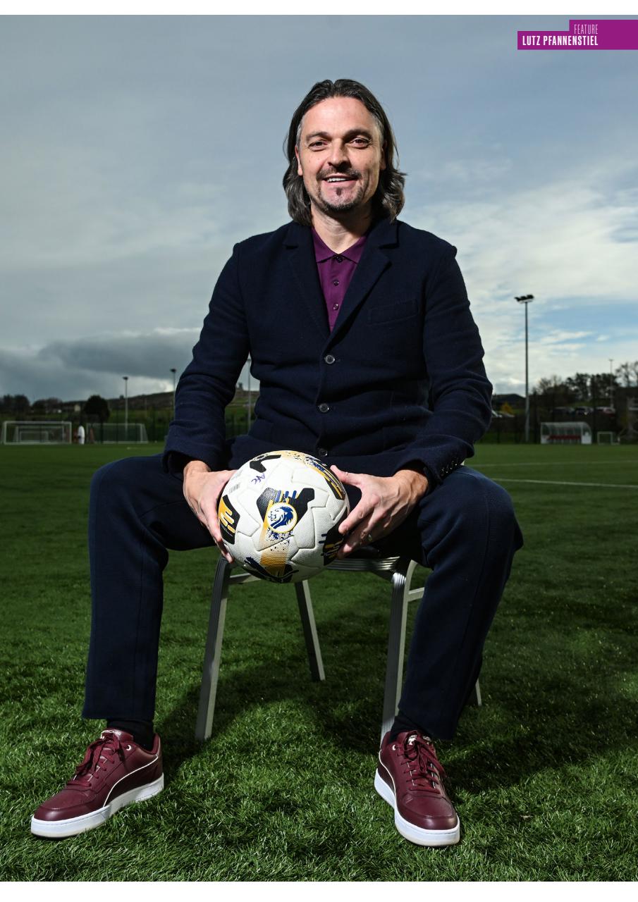 FourFourTwo Preview Pages