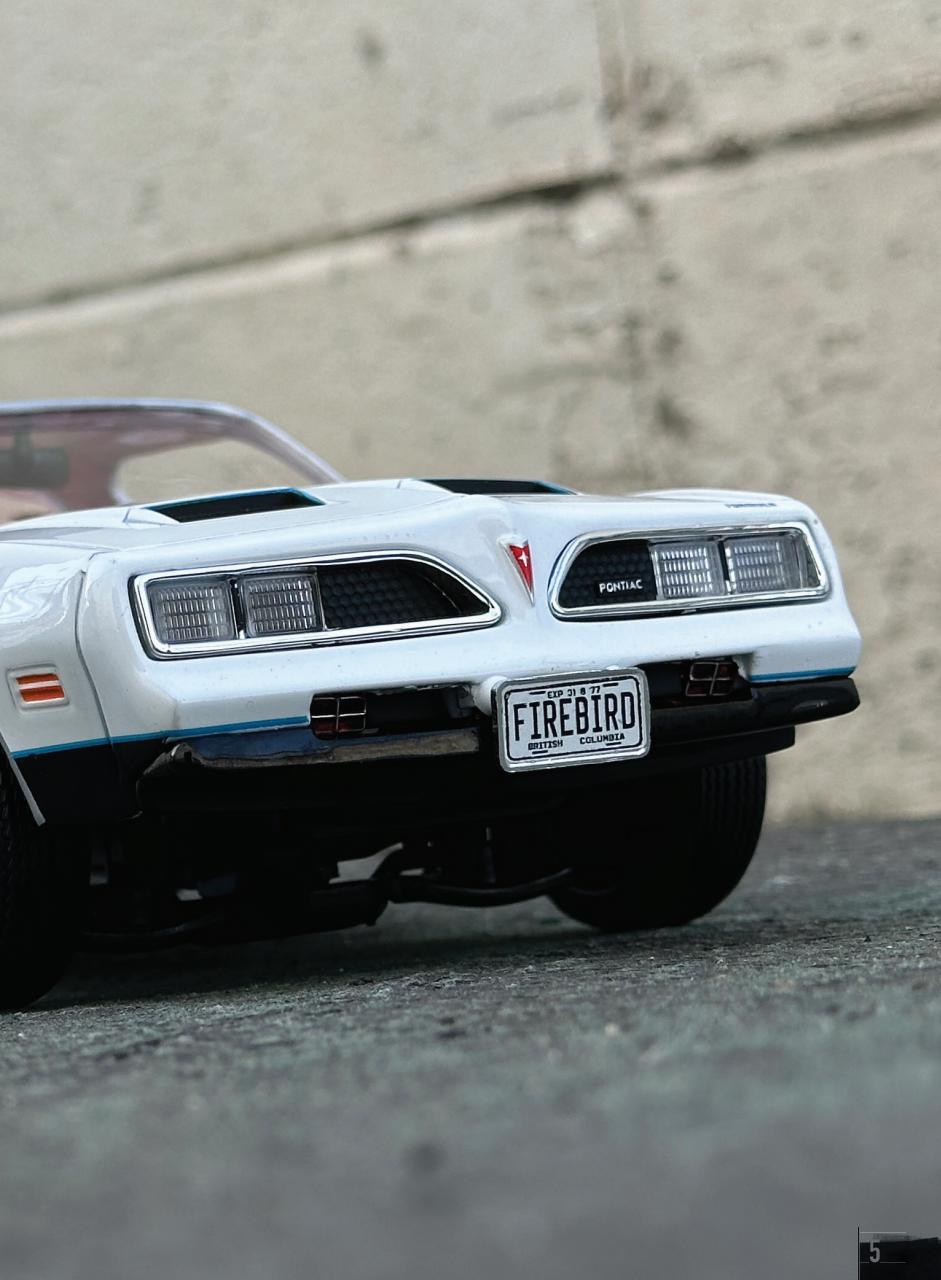 Die Cast X Magazine Preview Pages