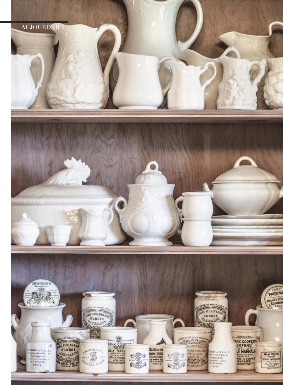 Flea Market Decor Preview Pages
