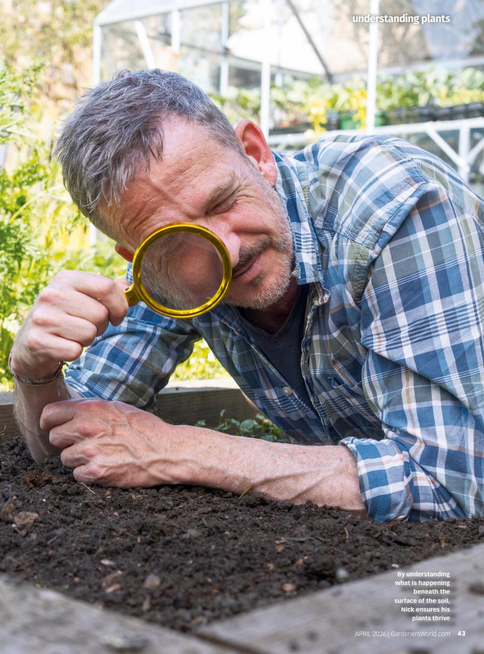 BBC Gardeners’ World Magazine Preview Pages