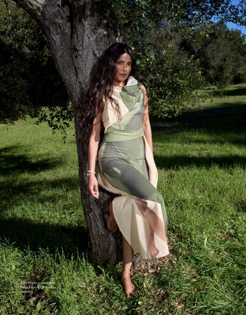 Marie Claire US Preview Pages