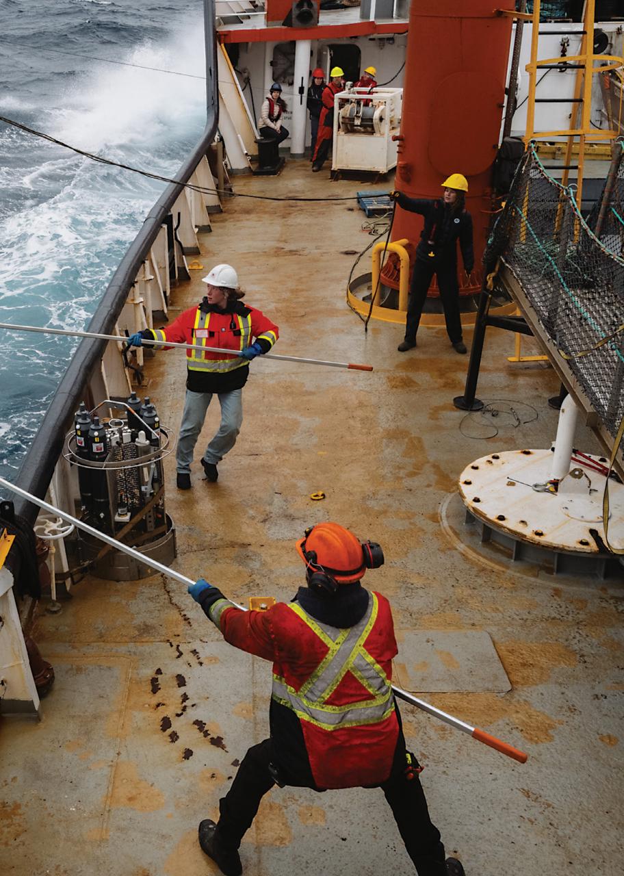 Canadian Geographic Preview Pages