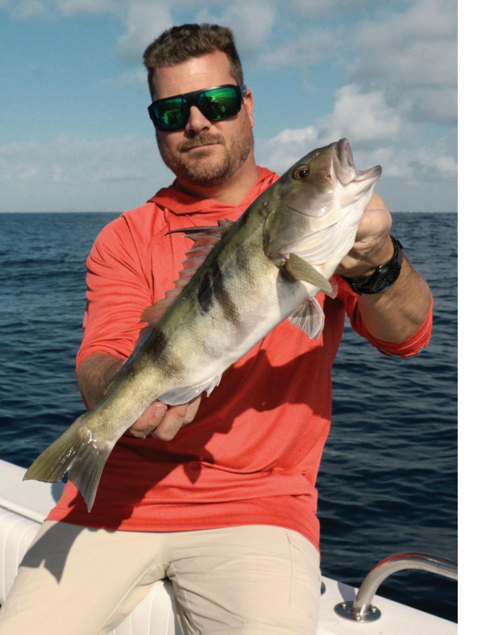 Saltwater Sportsman Preview Pages