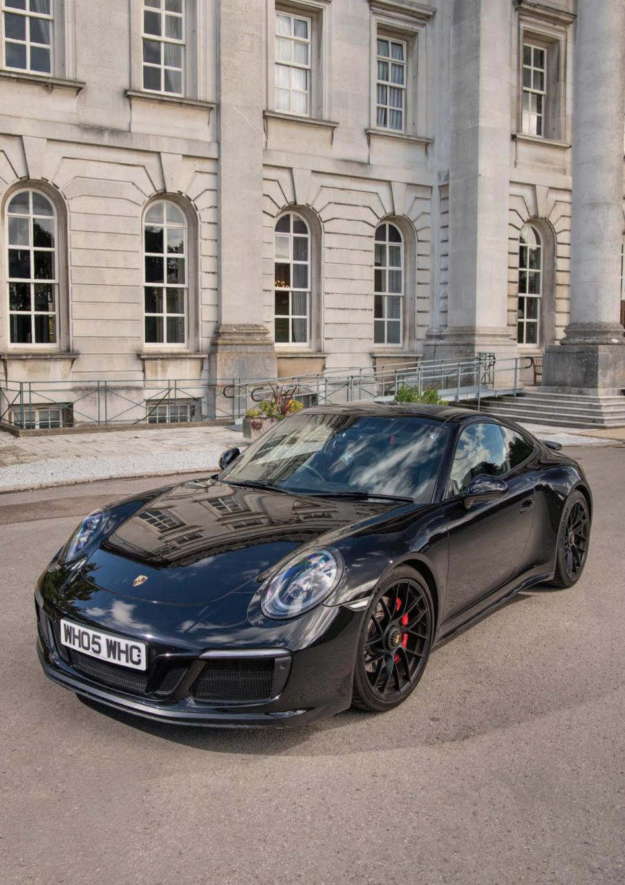 911 & Porsche World Preview Pages