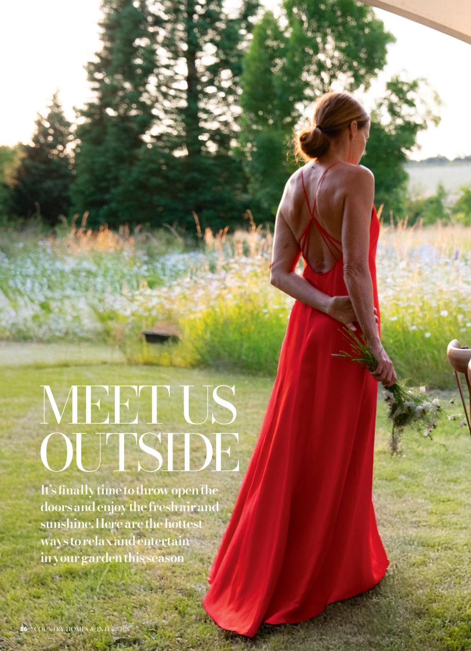 Country Homes & Interiors Preview Pages
