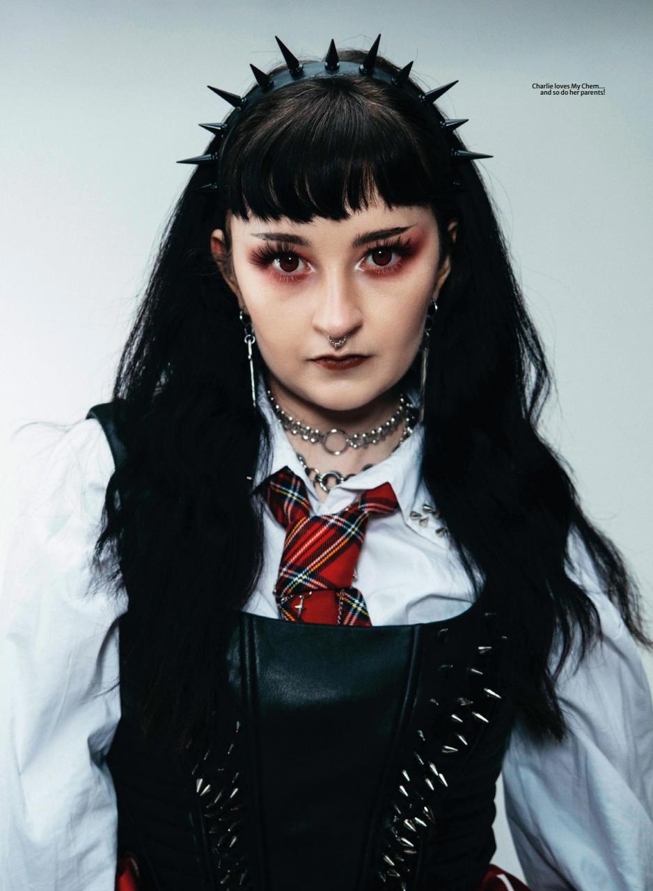 Metal Hammer Preview Pages