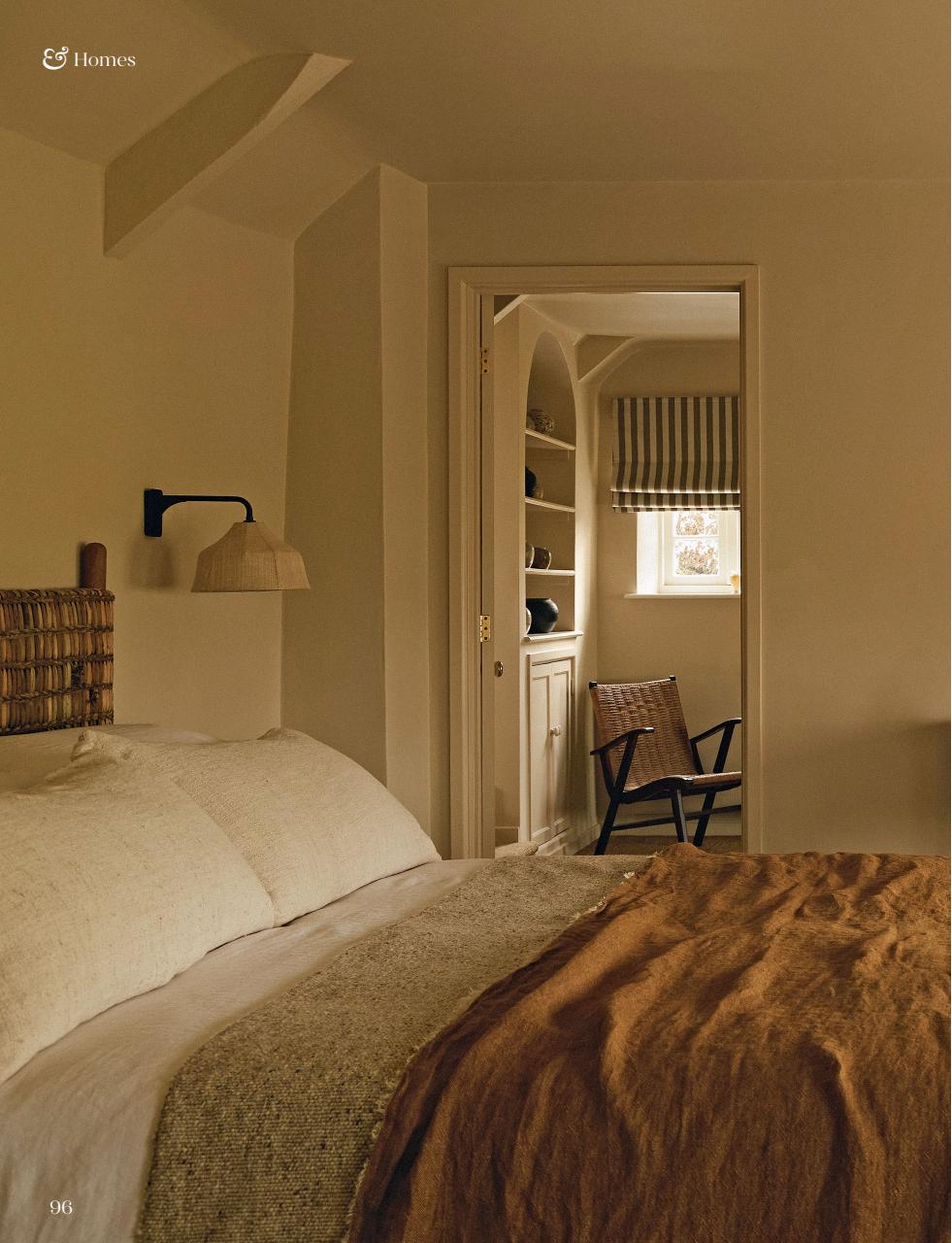 Homes & Gardens Preview Pages