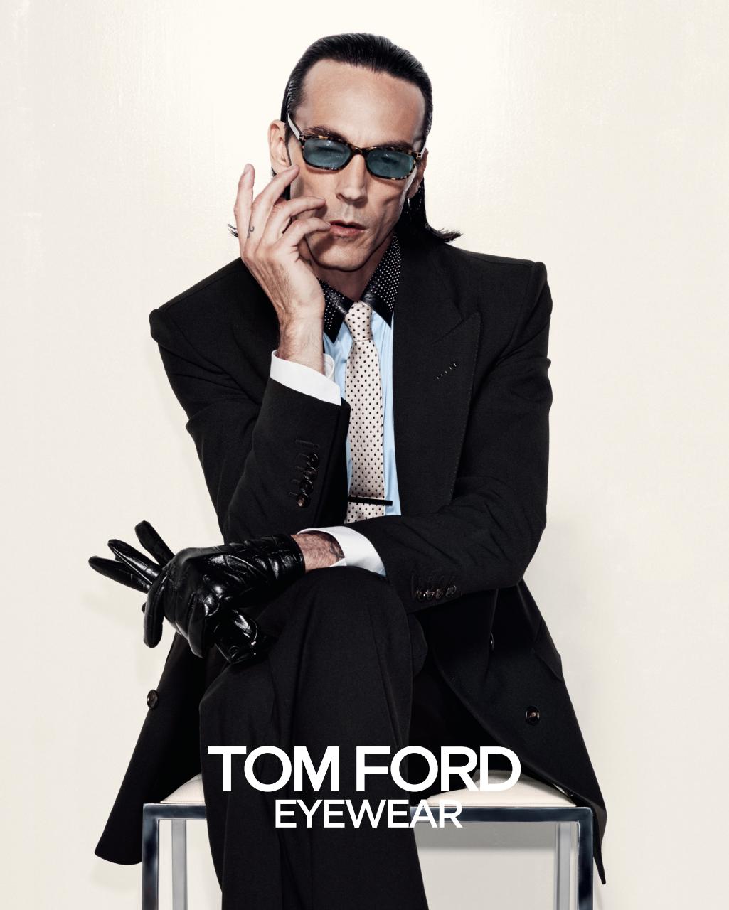 Esquire Preview Pages