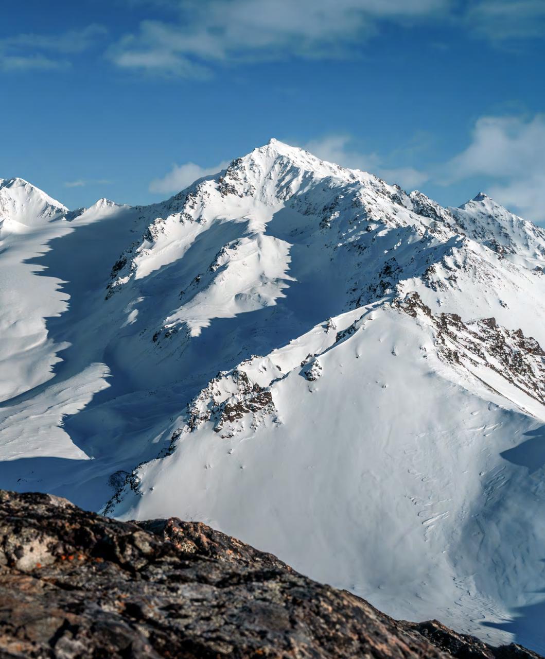 Alpinist Preview Pages