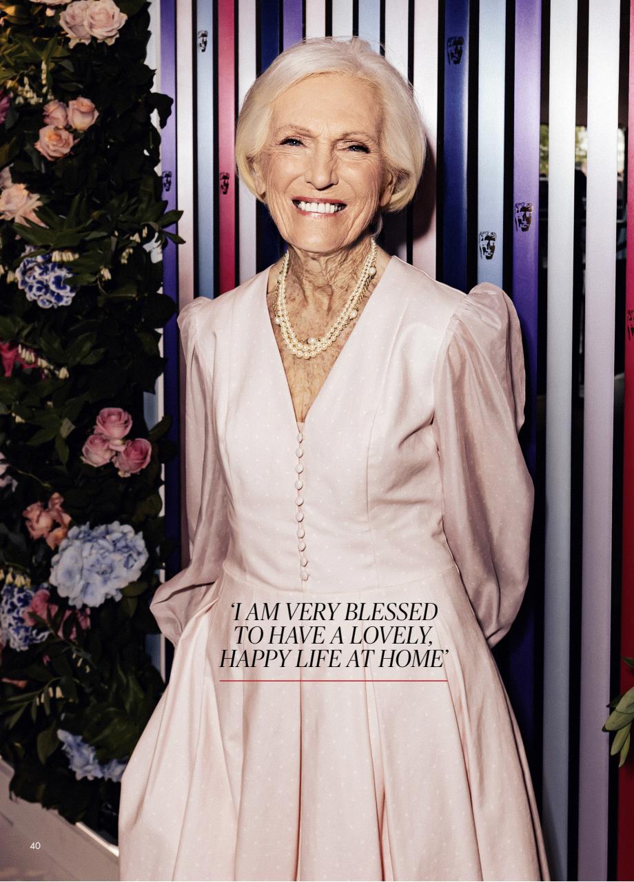 OK! Magazine Preview Pages