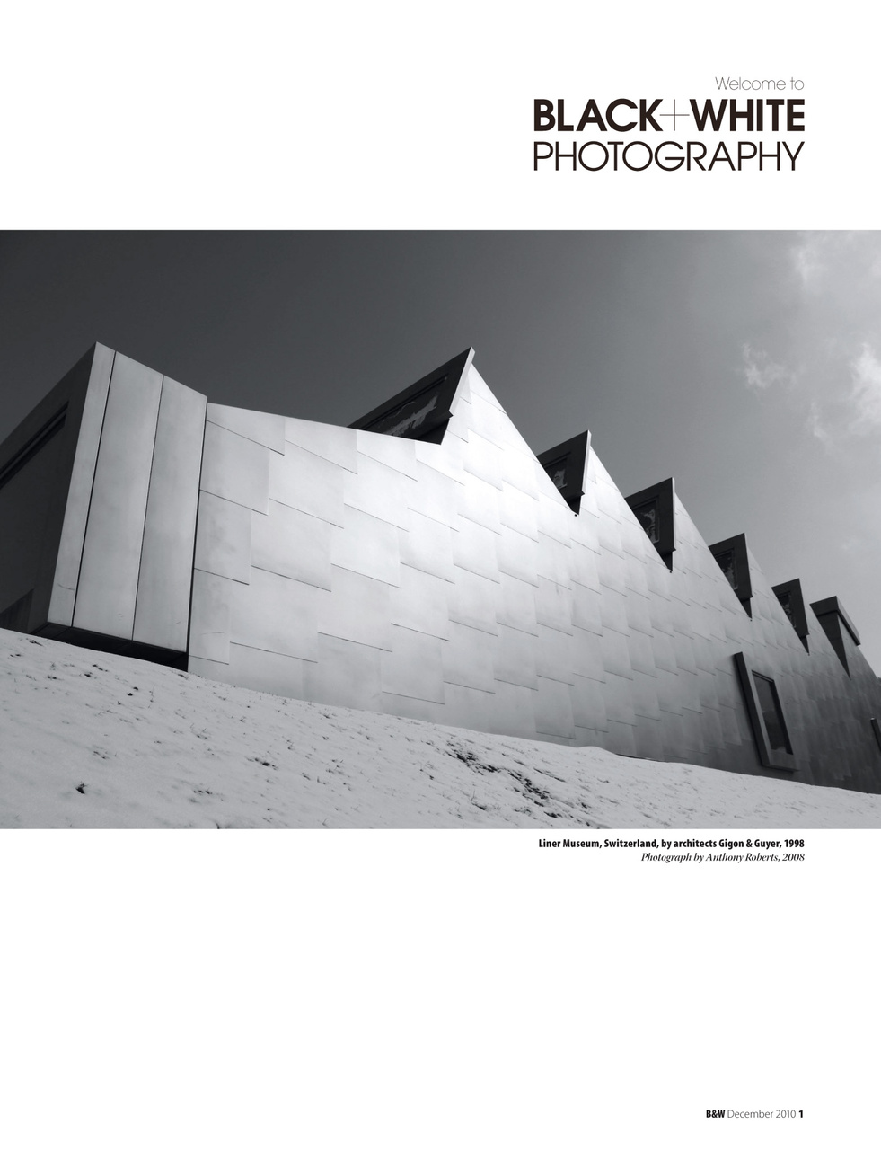 Black+White Photography Preview Pages