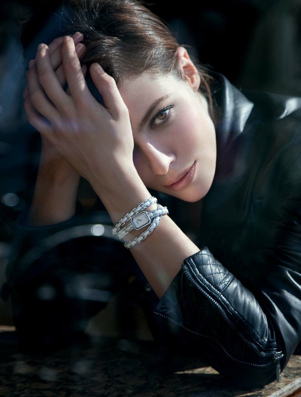 Fashion Magazine Preview Pages