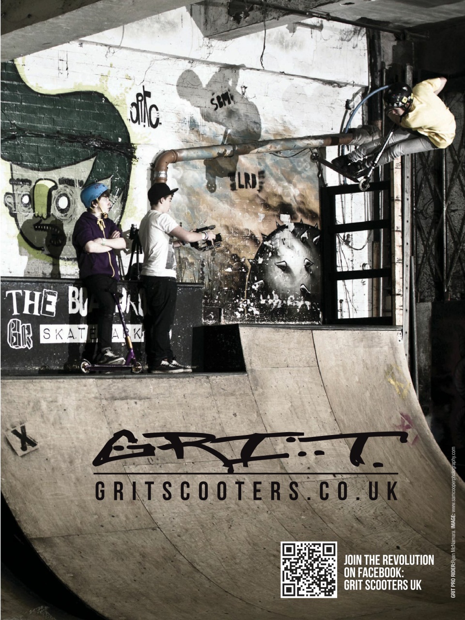 Scoot Mag Preview Pages