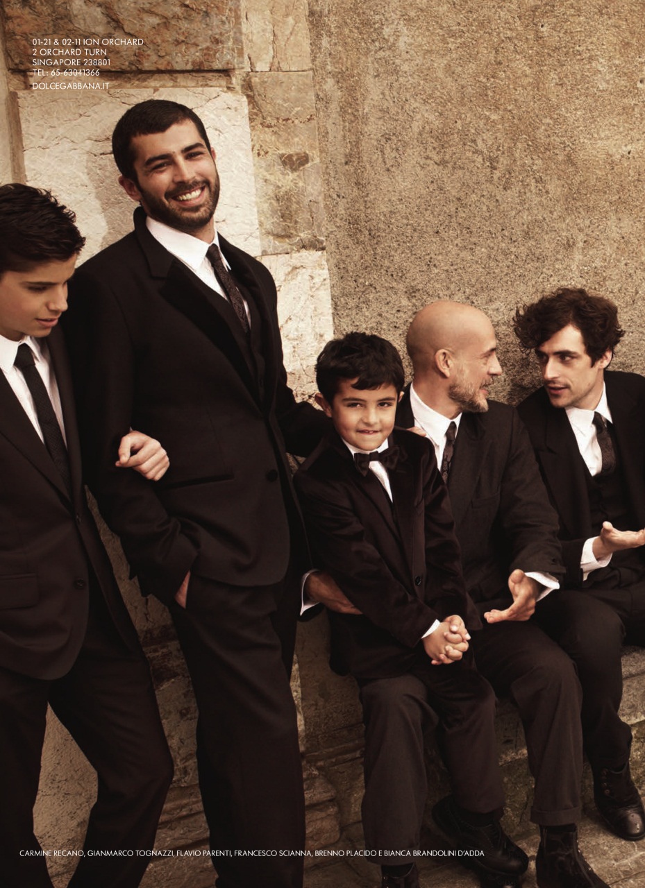 Esquire Singapore Preview Pages