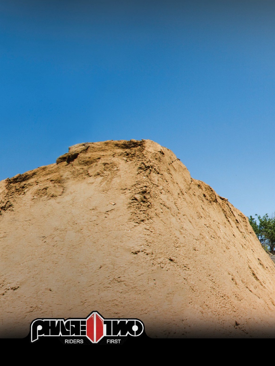 Scoot Mag Preview Pages