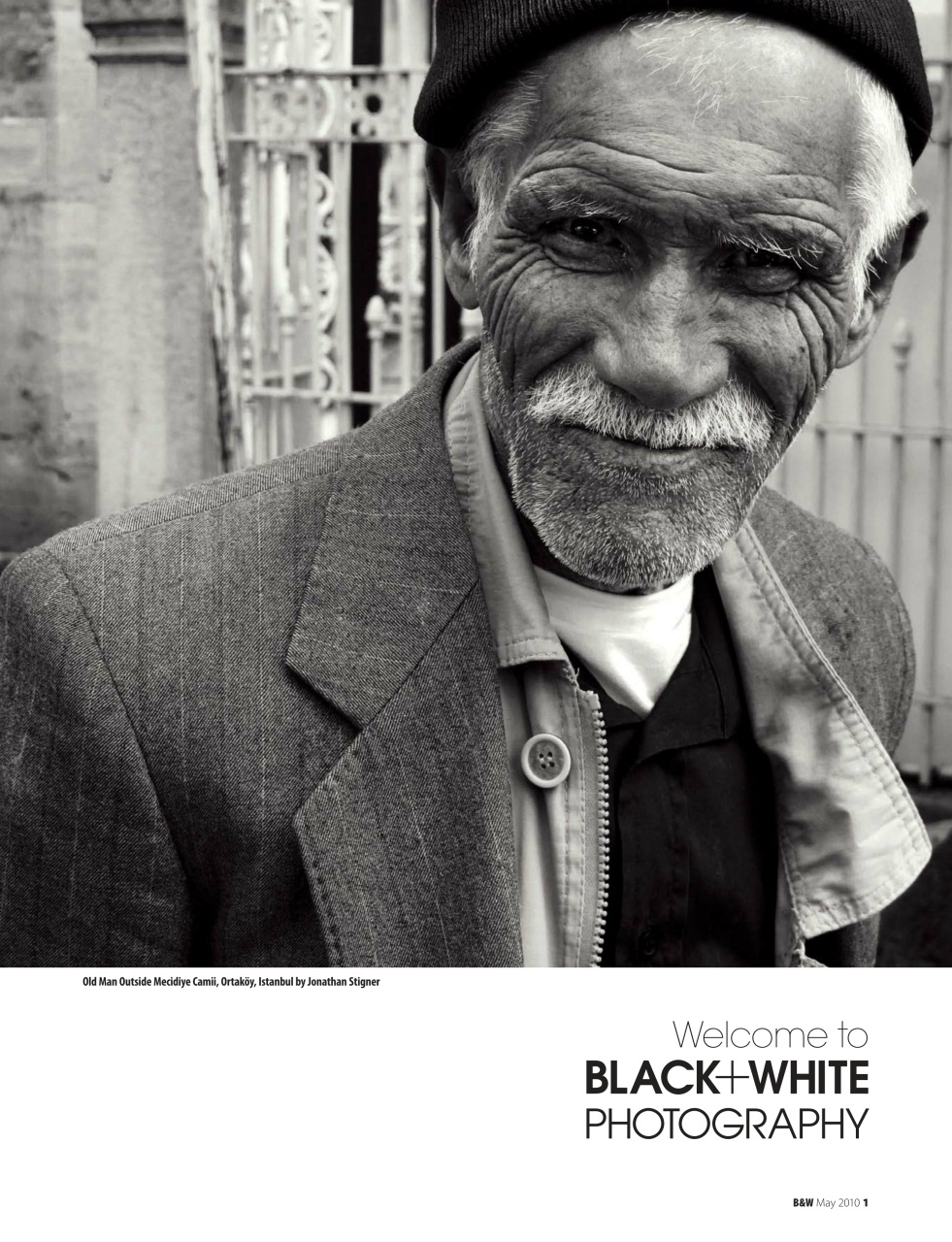 Black+White Photography Preview Pages