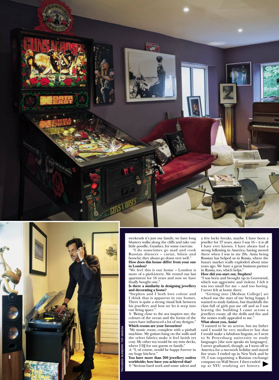 Hello! Magazine Preview Pages