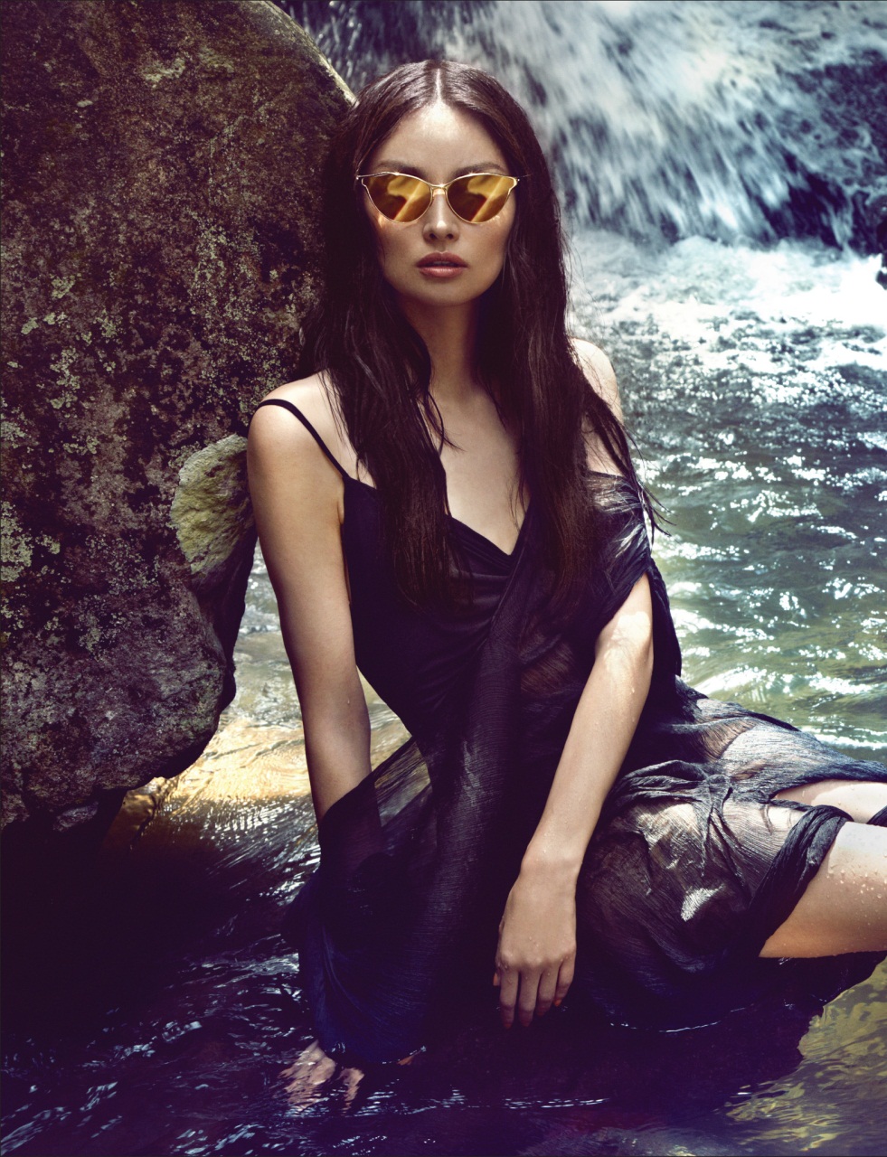 1883 Magazine Preview Pages