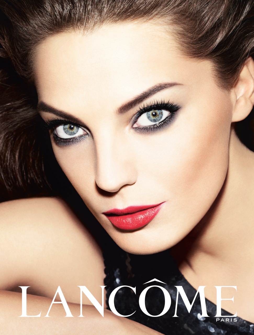 Fashion Magazine Preview Pages