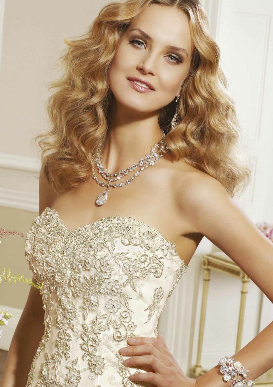 Perfect Wedding Preview Pages