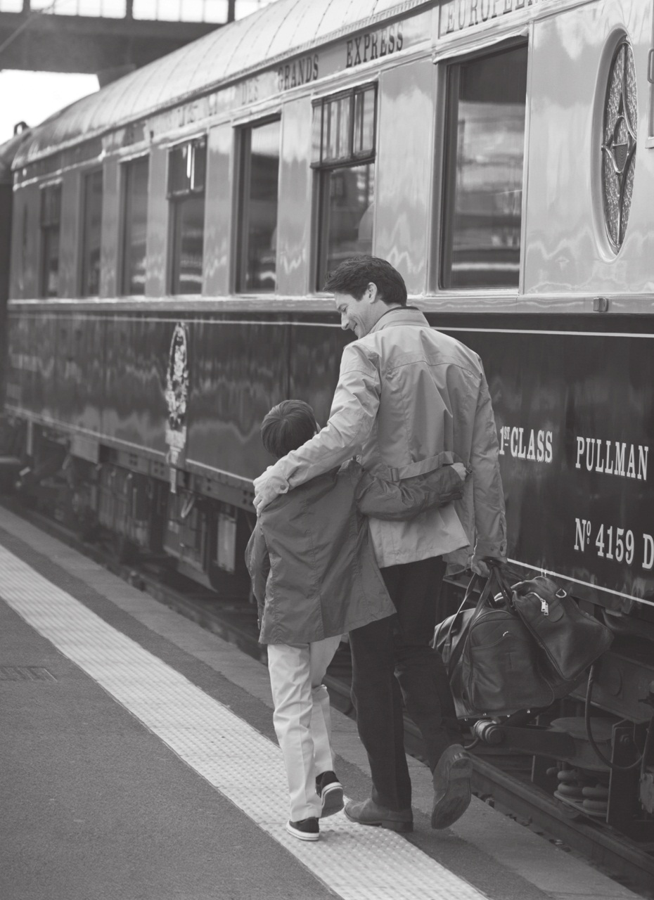 Esquire Singapore Preview Pages