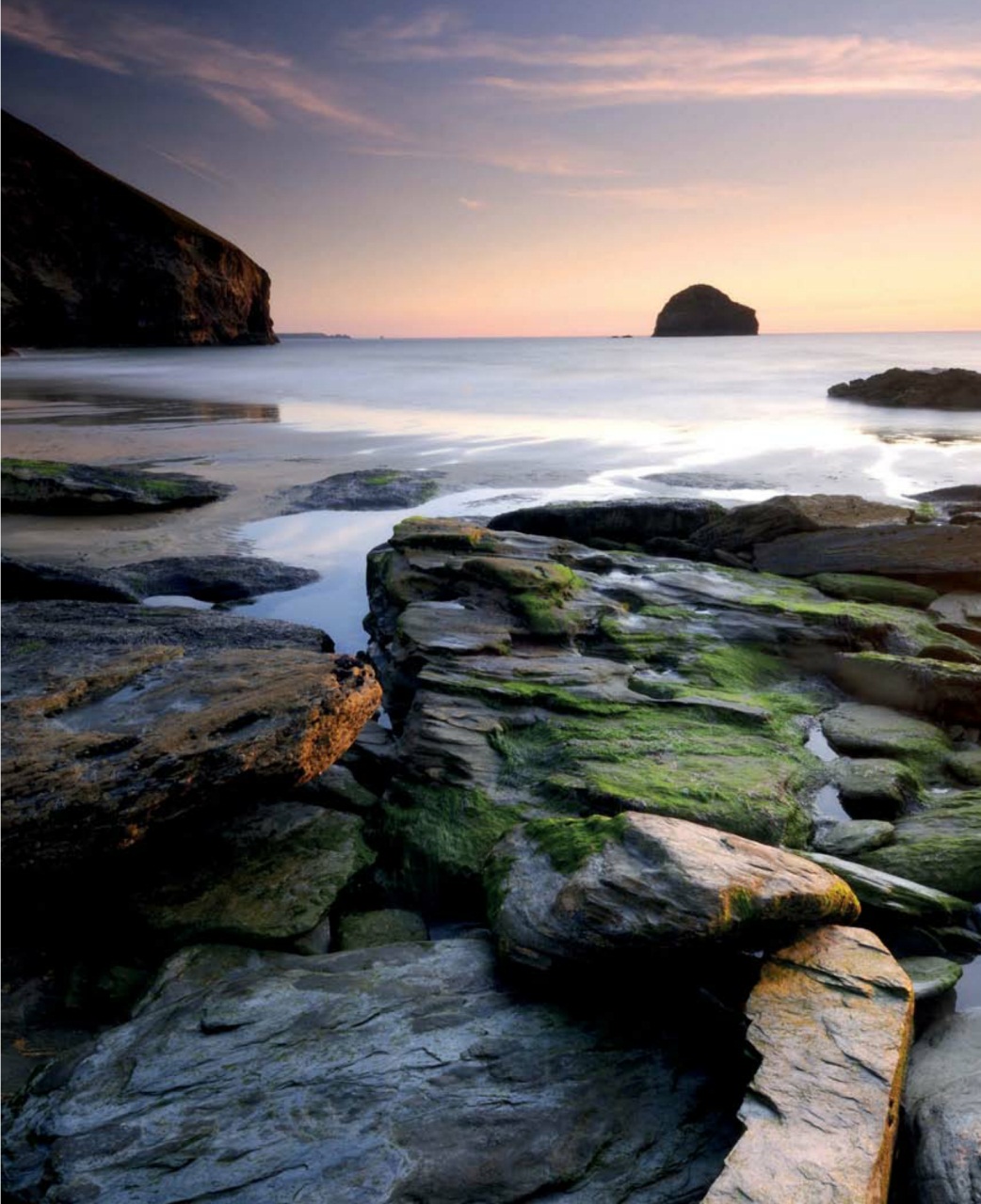 Black+White Photography Preview Pages