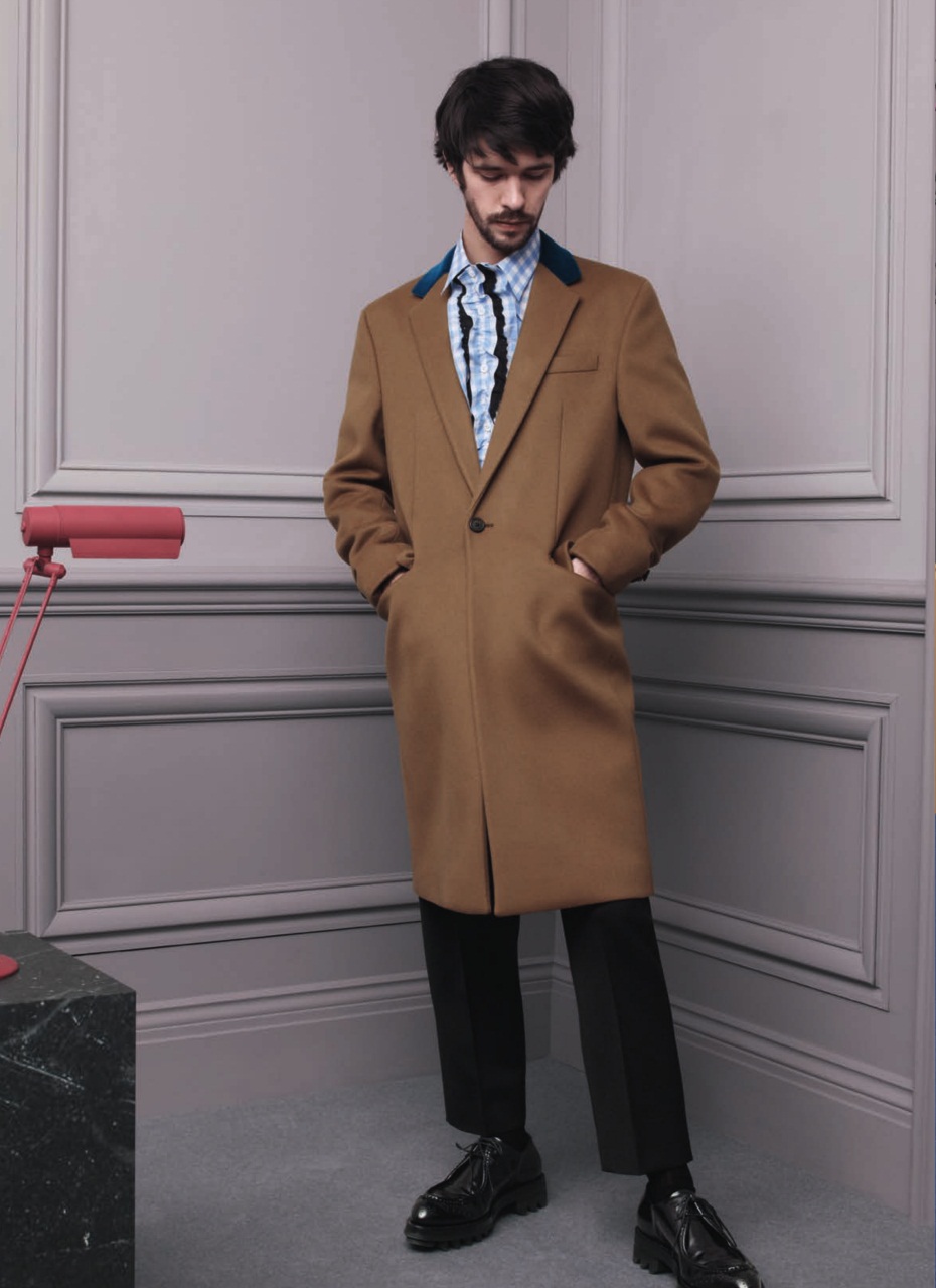 Esquire Singapore Preview Pages