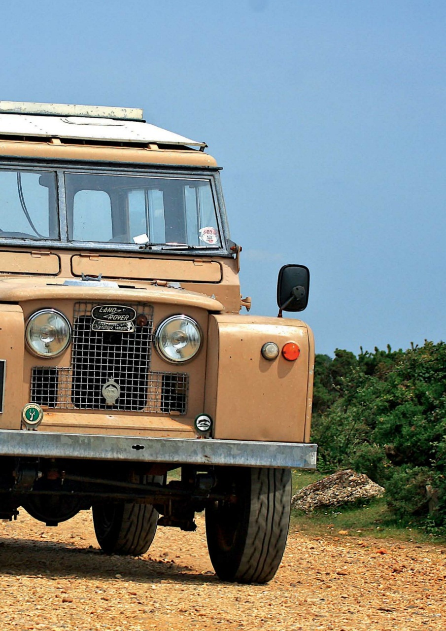 Classic Land Rover Magazine Preview Pages