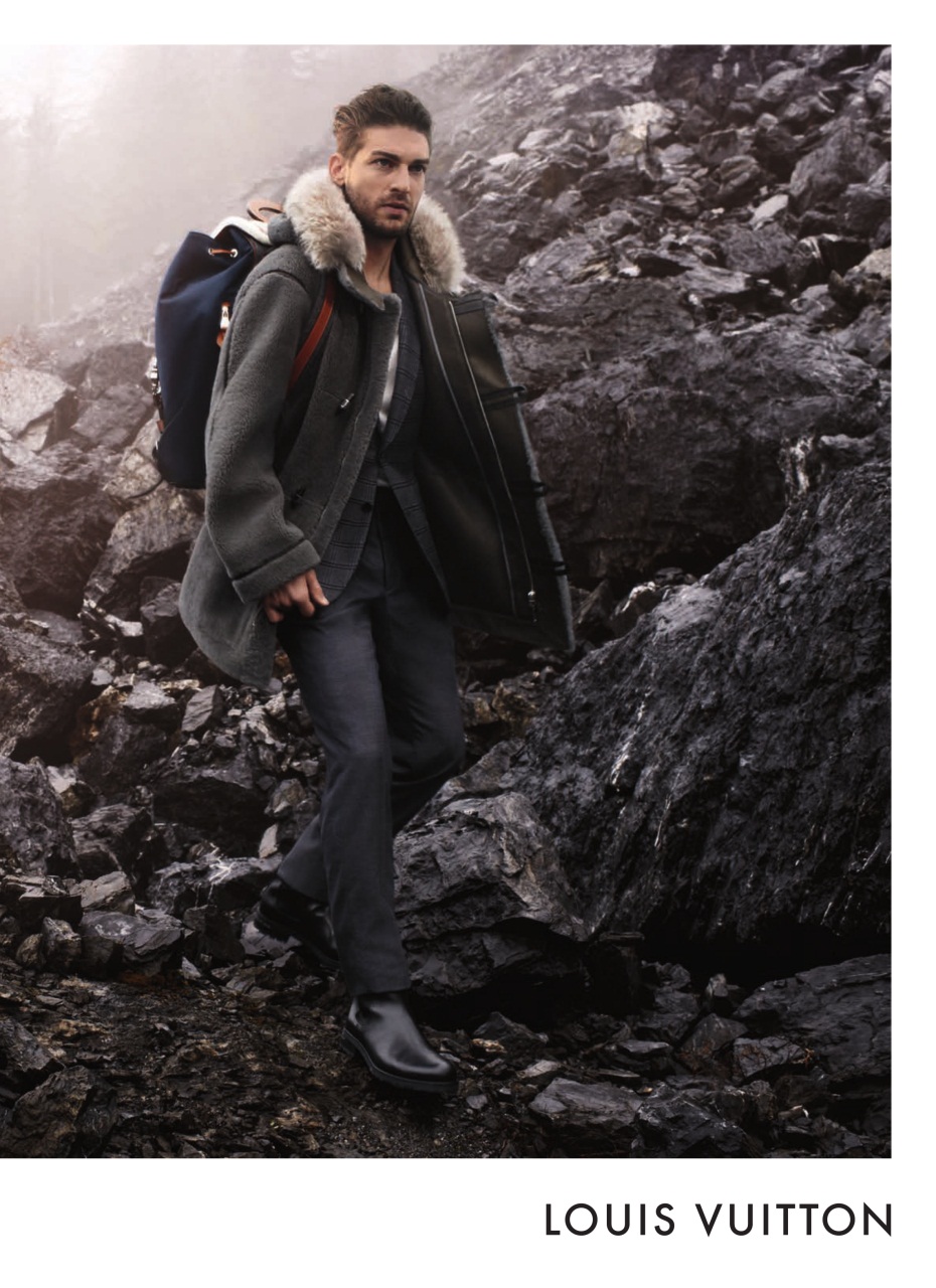 Esquire Singapore Preview Pages