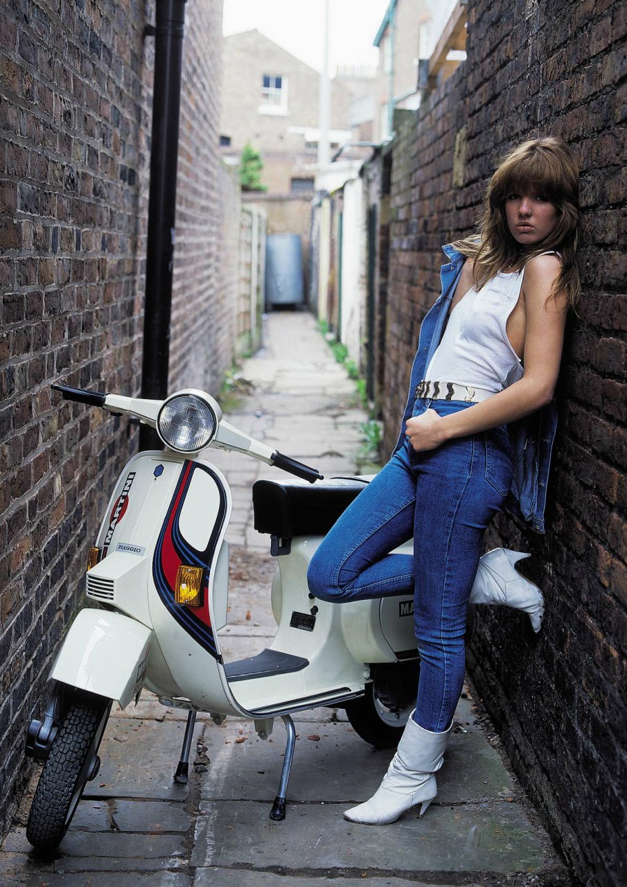 Scootering Preview Pages