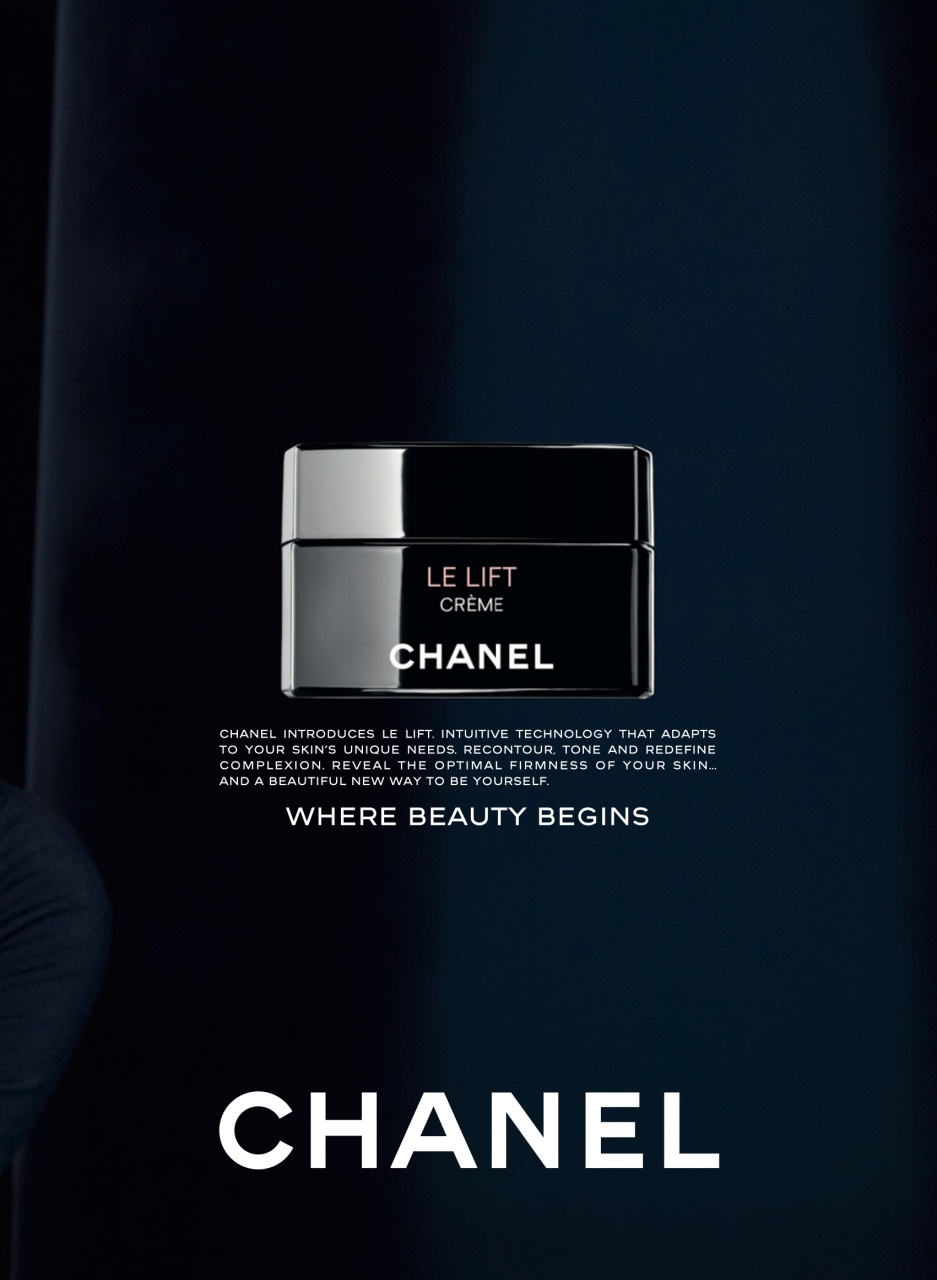 Fashion Magazine Preview Pages