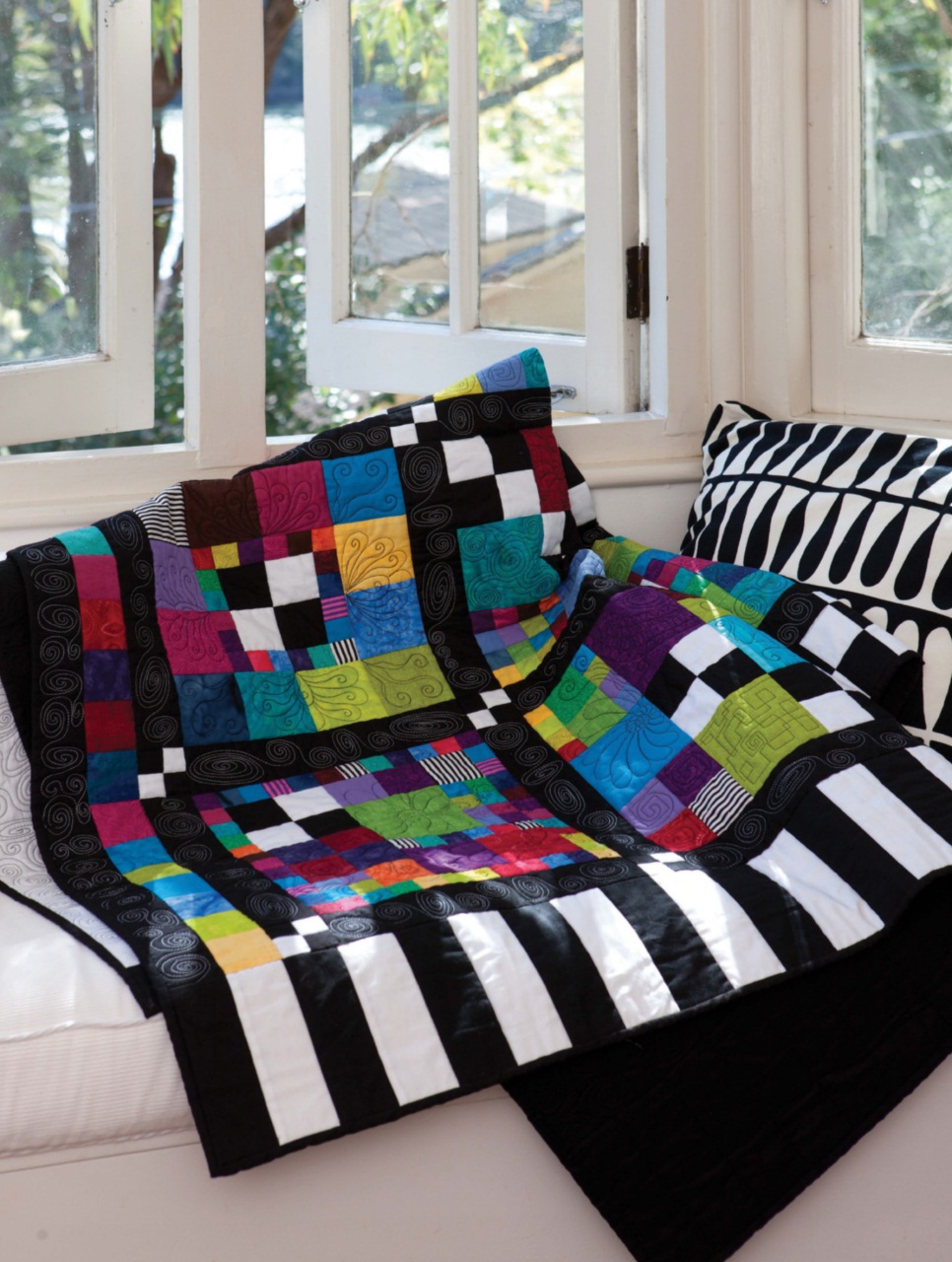 Quilters Companion Preview Pages