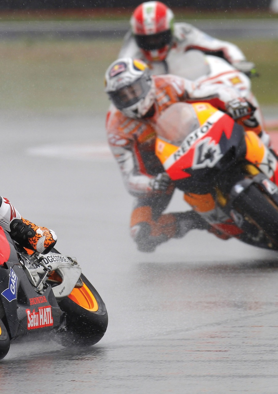 Superbike Magazine Preview Pages