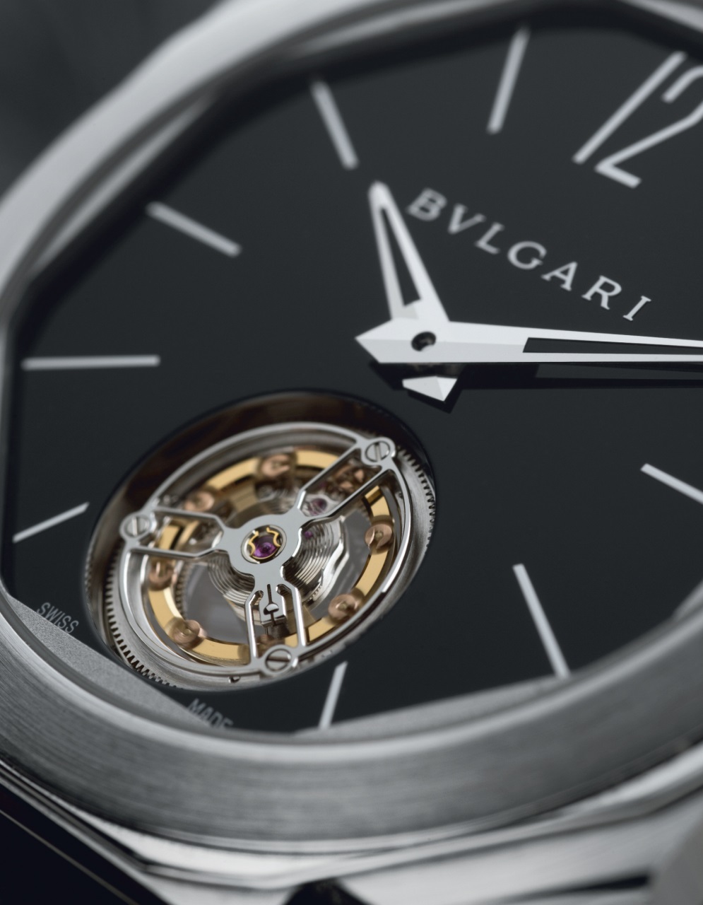 L'Orologio Preview Pages