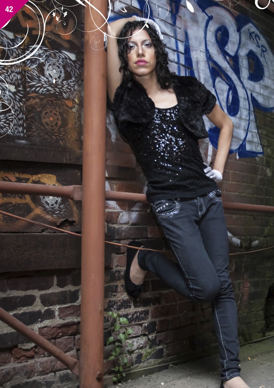 Frock Magazine Preview Pages