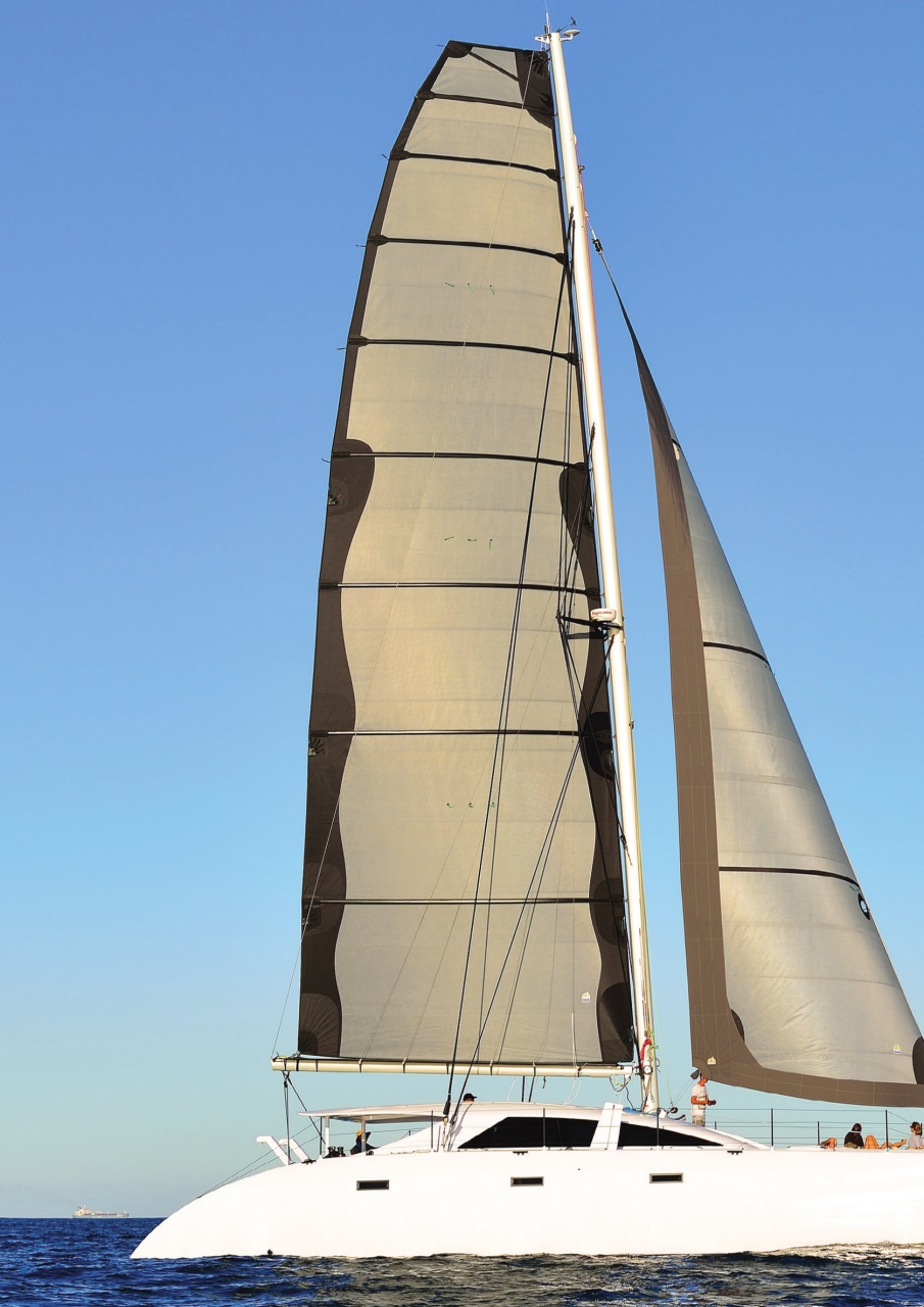 Multihull World Preview Pages
