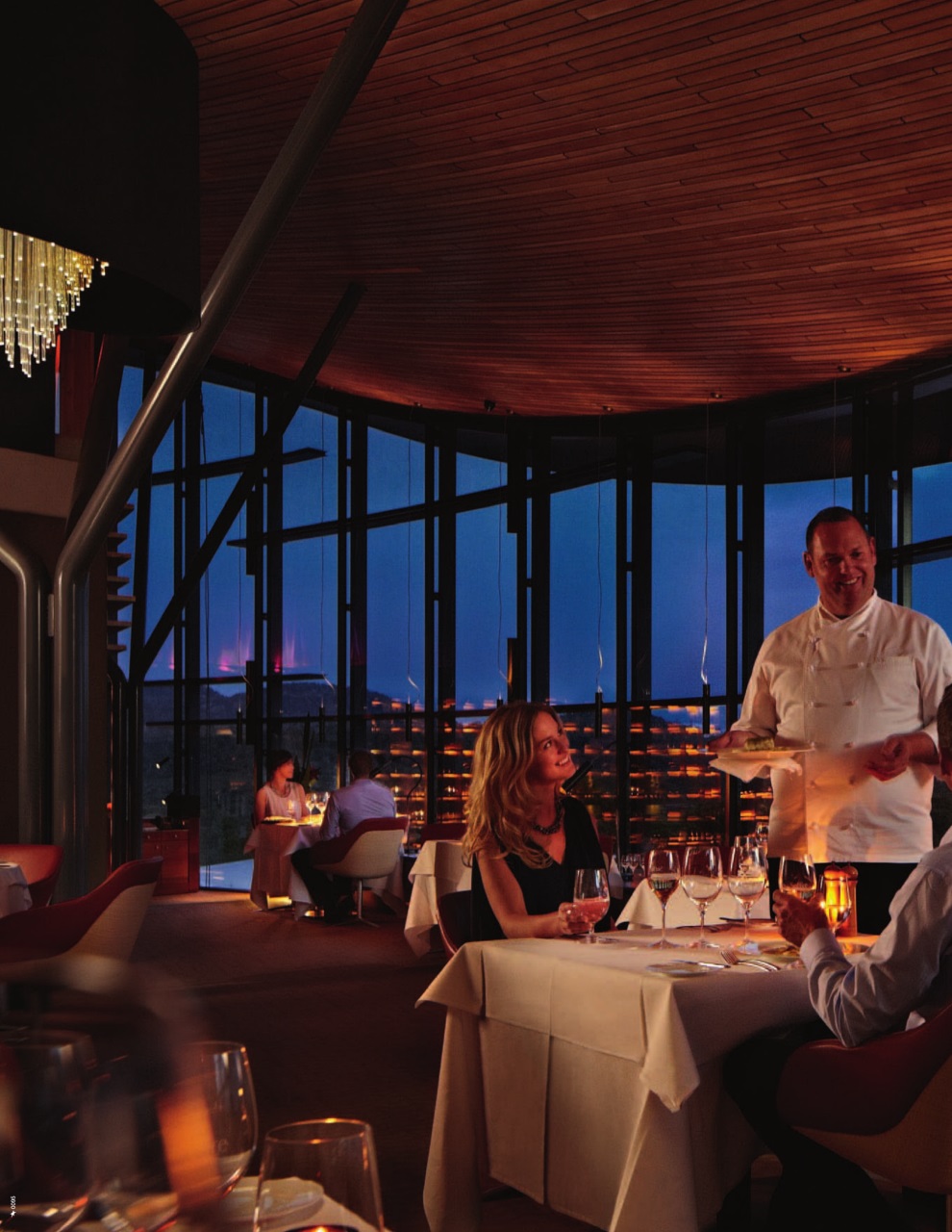 Signature Luxury Travel & Style Preview Pages