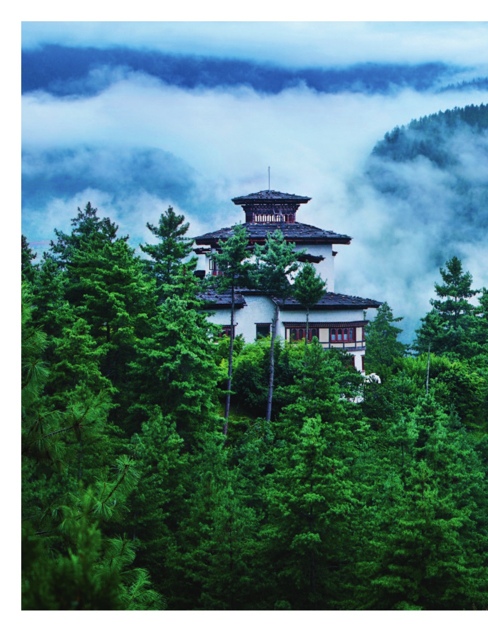 Signature Luxury Travel & Style Preview Pages