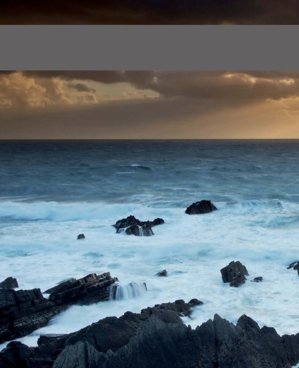 Black+White Photography Preview Pages