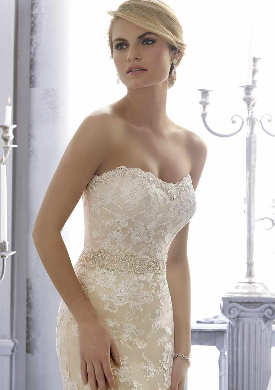 Perfect Wedding Preview Pages