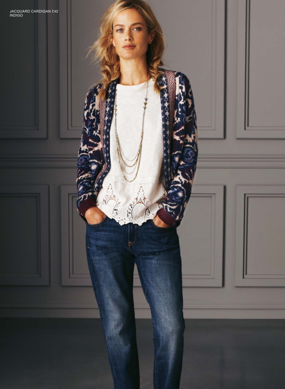 Hello! Magazine Preview Pages