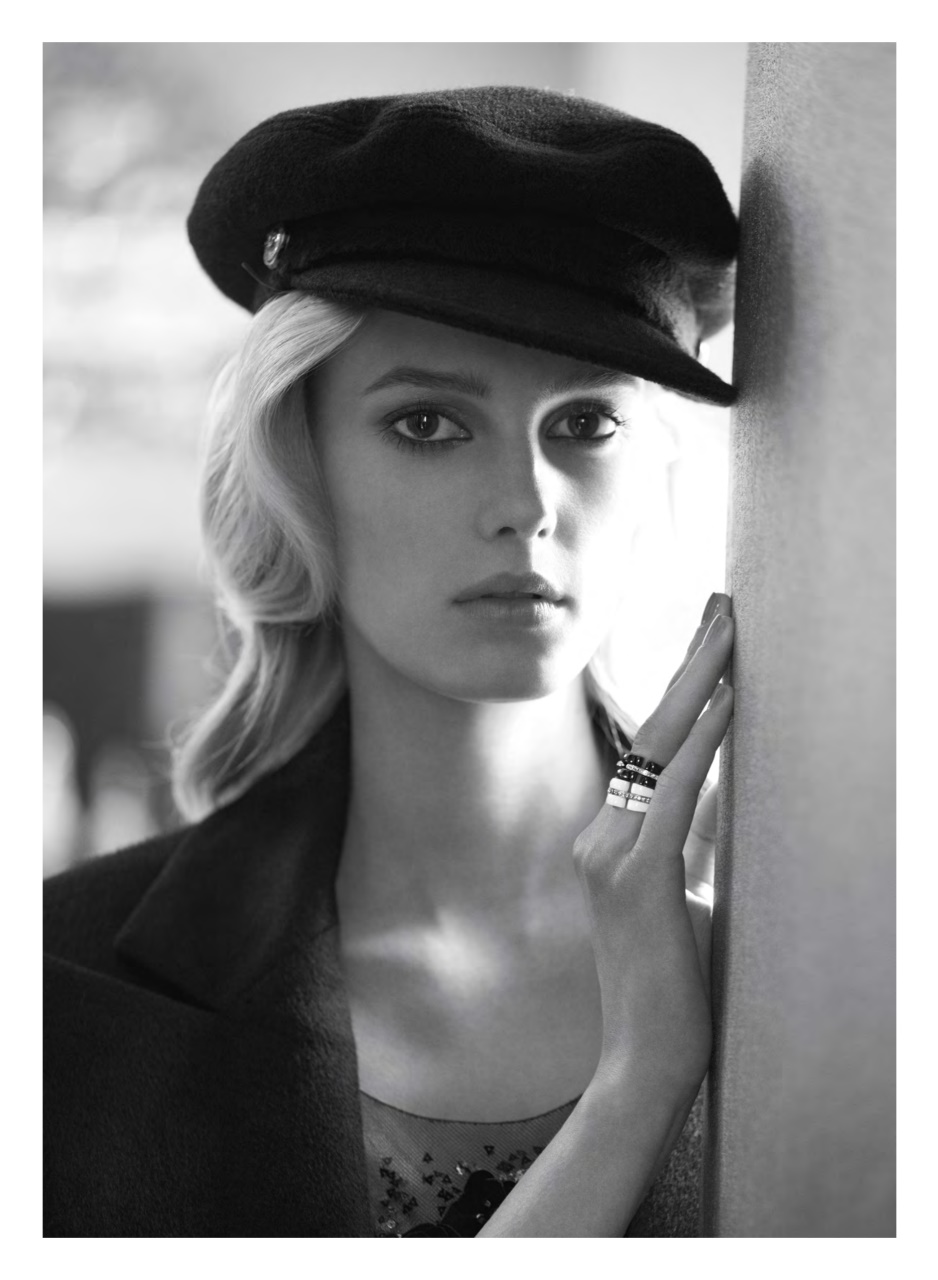Marie Claire Preview Pages